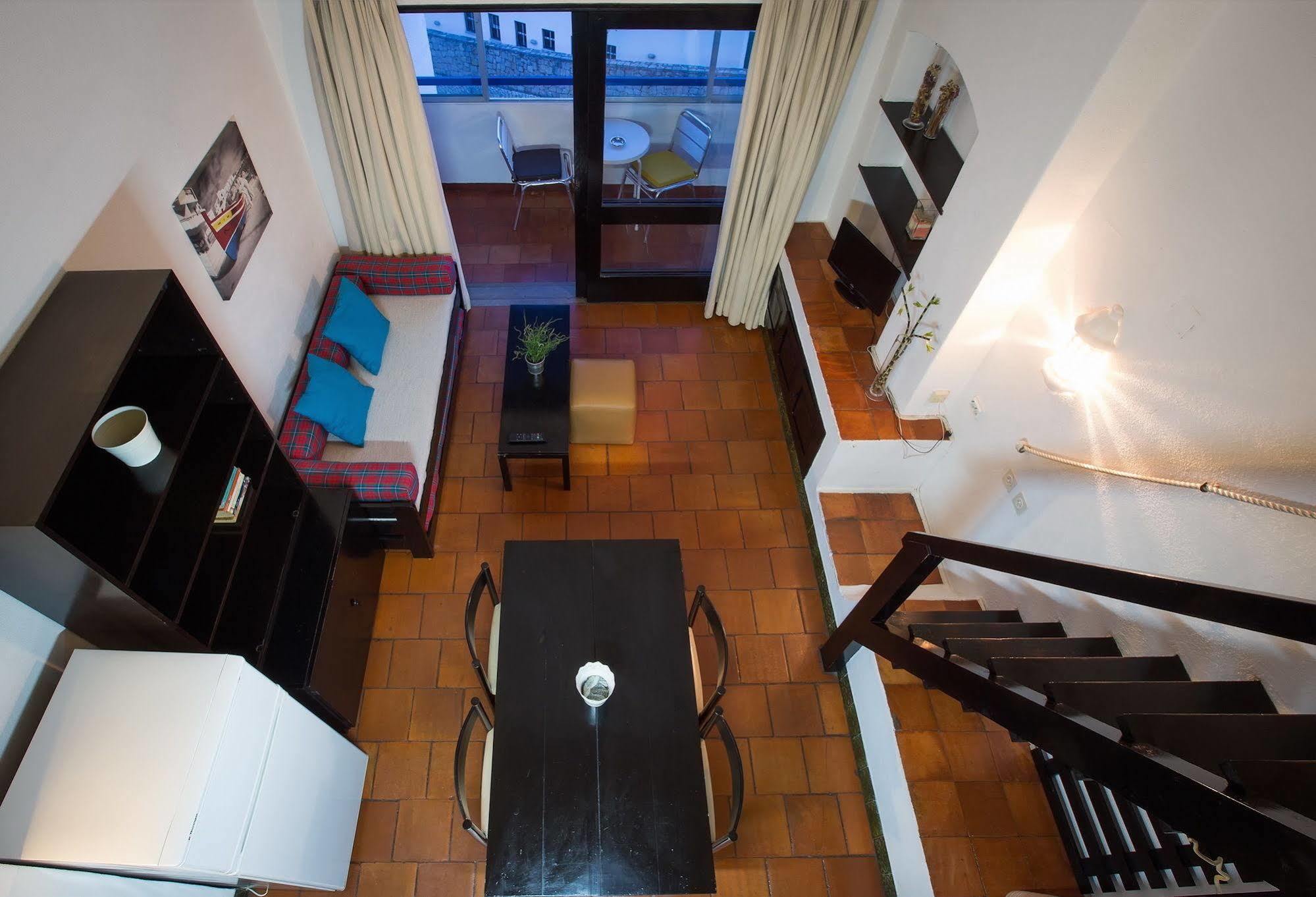 Apartamentos Azul Mar Albufeira Eksteriør billede